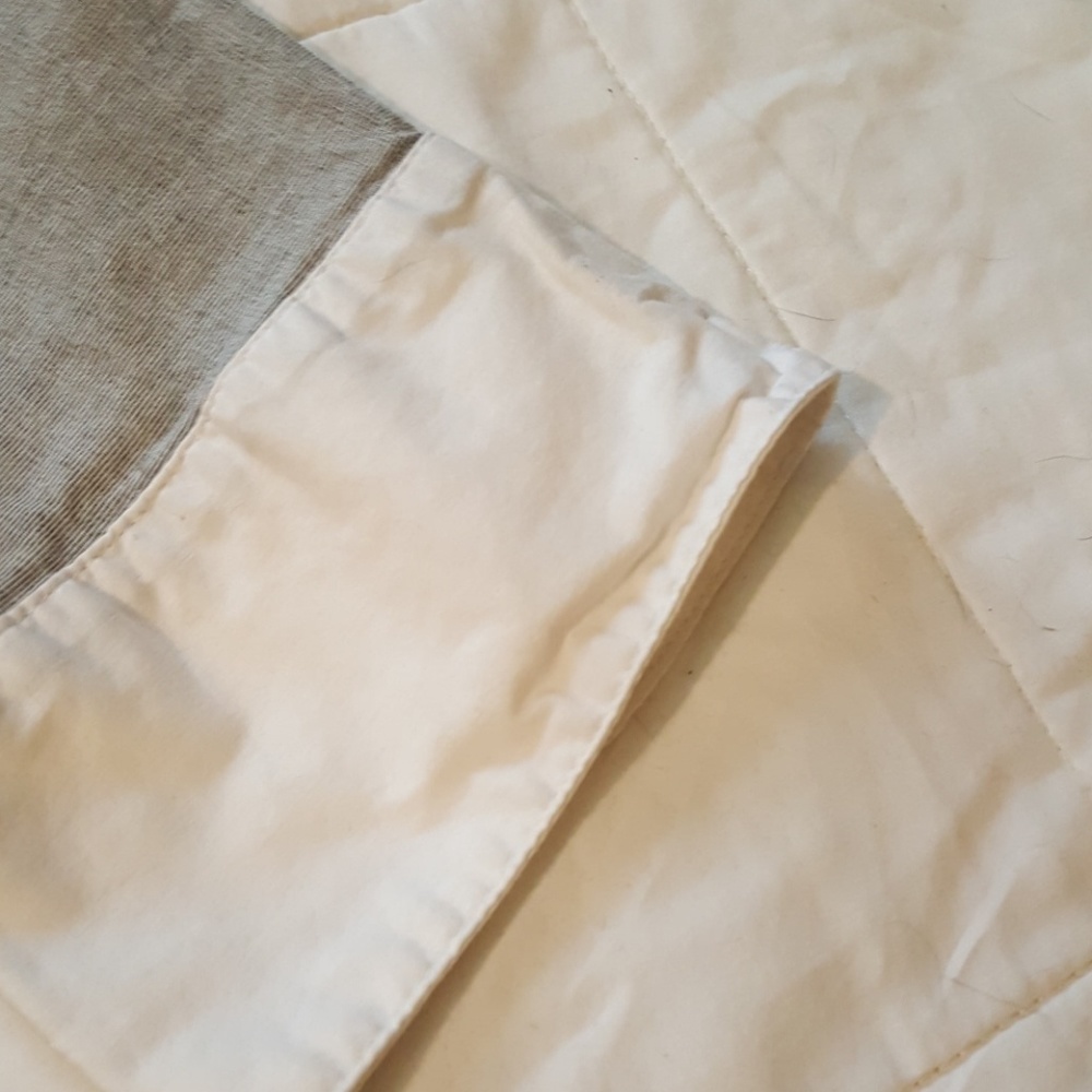 Button down - Picture 2 of 3